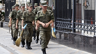 Украйна си е върнала още територии от руските сили на