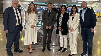 Общо 26 дефибрилатора ще бъдат в полза на жителите и