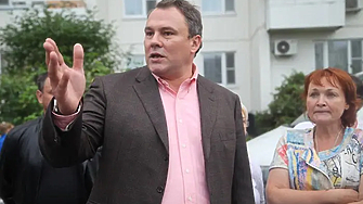 Далечният потомък на Лев Тоблстой и зам председател на руската Думи