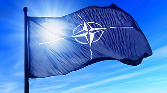 НАТО очаква за тази година България да отдели за отбрана