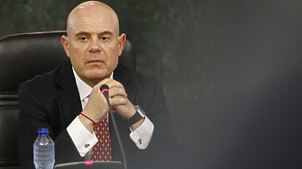 Гешев обяви нов политически проект Всички настръхнахме Още един проект който