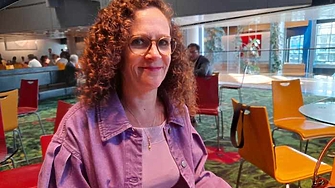 София ин т Велд е евродепутатка от Нидерландия Член е