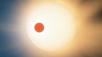 Повечето ярки обекти в небето са звезди но тук таме се