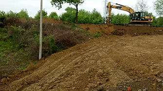 Как лека полека Черноморието се застроява Схемите са много но една