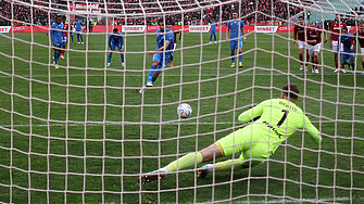 Ивелин Попов напусна Левски по взаимно съгласие обяви клубът Раздялата