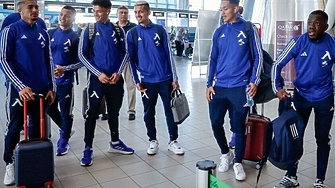 Лек технически проблем попречи на Левски да отлети по план