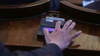 Случаят на обеозобразеното момиче в Стара Загора предизвика вълна от