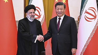 Китай иска да засили сътрудничеството си с Иран в БРИКС
