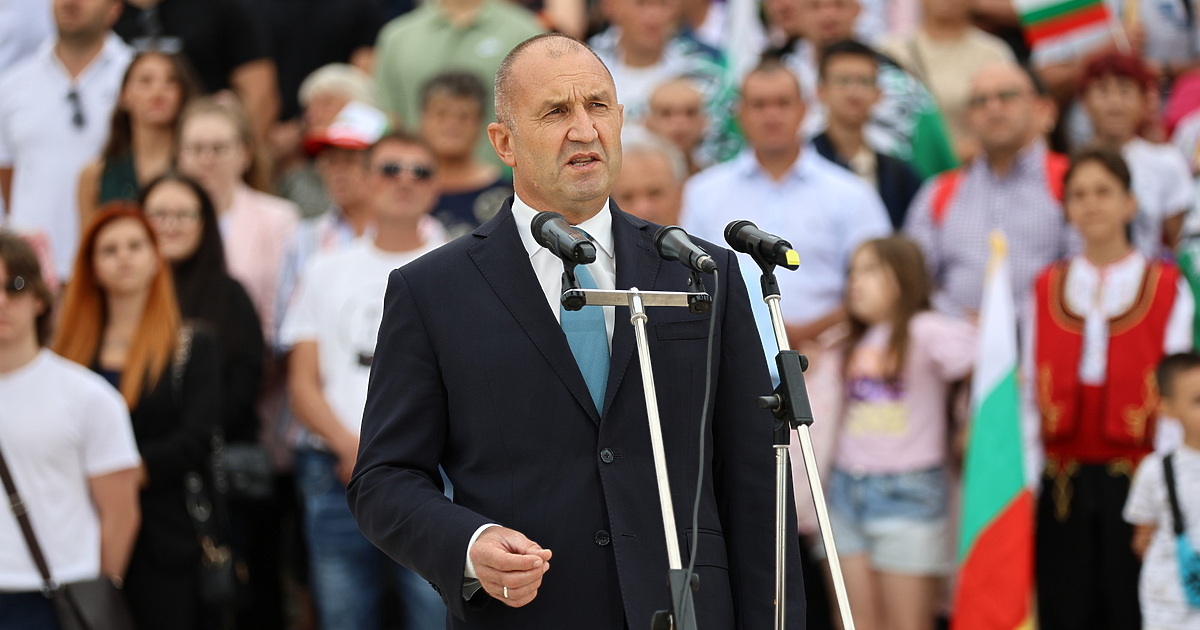 Президентът Румен Радев използва отбелязването на годишнина от боевете на