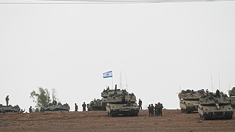 Израел наложи пълна блокада на ивицата Газа след като авиацията