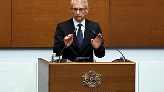 Гледам че мнозина депутати сред тях само някои са откровени