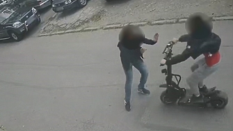 За абсурден случай при който са пострадали трима полицаи след