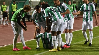 Берое удари Левски в мач от 15 ия кръг на Първа