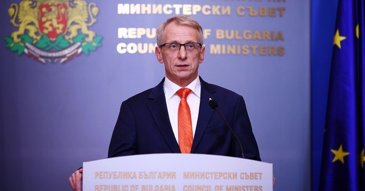Премиерът Николай Денков е изпратил до президента Румен Радев мотивирано