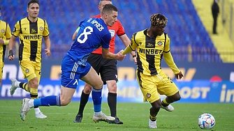 Левски и Ботев Пловдив направиха 1 1 на стадион Георги Аспарухов