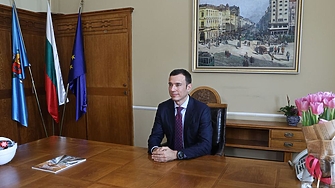 Само две политически формации уважиха поканата на Васил Терзиев за