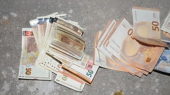 Икономическа полиция СДВР е задържала мъж извършил измама в
