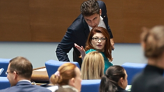 За редовия гражданин коледно новогодишните празници приключиха още на 2 януари