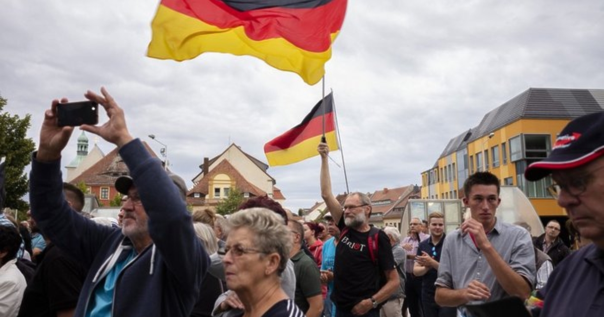 Крайнодясната германска Национал-демократична партия на Германия, която сега се нарича
