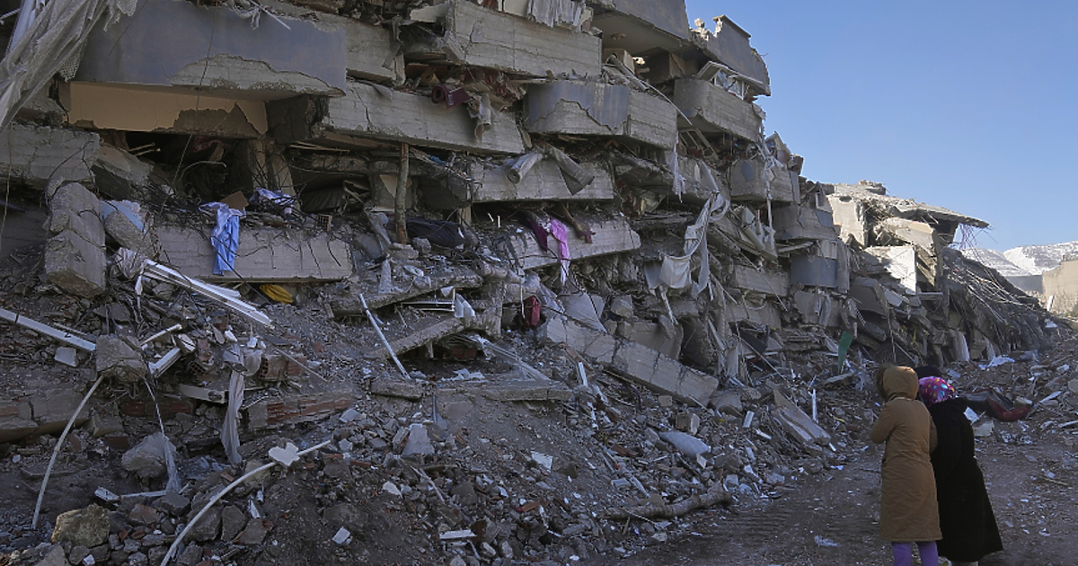 Днес е първата годишнина от опустошителните земетресения в Югоизточна Турция