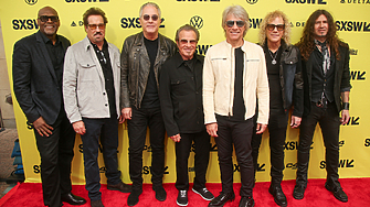 Наистина както сам пееше в един от големите си деветдесетарски