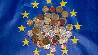 Как ще минаваме към еврото? Безплатен обмен и цени в двете валути