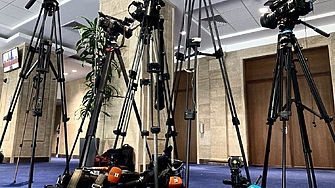 През 1921 а година писателят и главен редактор на вестник Гардиън