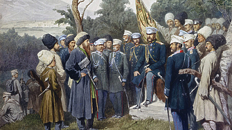 Терек сред скалите плиска бърза разярен по брега пълзи