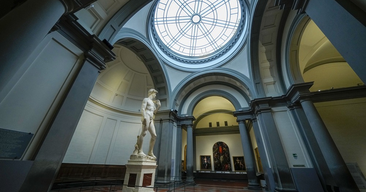 Давид на Микеланджело е забележителна фигура в италианската култура, още