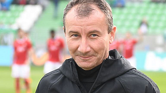 ЦСКА София има нов треньор Нестор Ел Маестро е уволнен