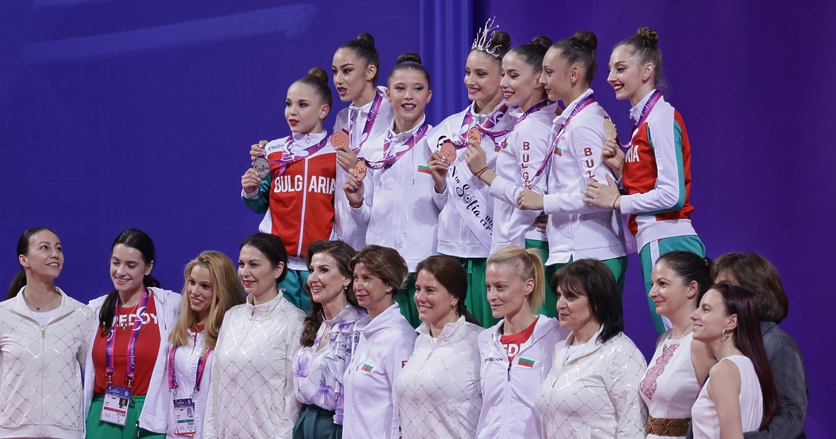 Боряна Калейн, Стилияна Николова и ансамбъла на България спечелиха общо