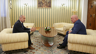 Ще подпише ли президентът Румен Радев указ който произвежда служебния