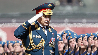 Руският президент Владимир Путин сменя министъра на отбраната Сергей Шойгу