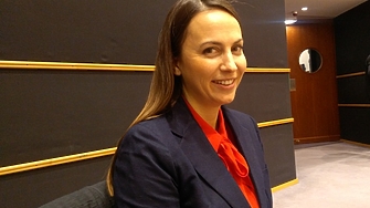 обяви за пореден път Ева Майдел като бъдещ кандидат за