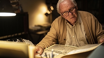 Звездата на световното кино 86 годишният Антъни Хопкинс който е двукратен