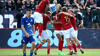 ЦСКА София победи Левски като червените решиха мача само за едно полувреме