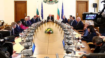 Служебното правителство на Димитър Главчев вчера е одобрило актуализираната Конвергентна