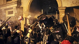 "Руският закон": протести разтърсиха Тбилиси