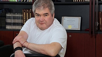 На 55 години днес внезапно почина нашият колега Борислав Зюмбюлев