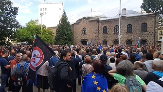 Ръст на негативното отношение към Европейския съюз ЕС у нас Това