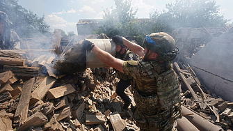 Украински дрон е нанесъл удар по линейка на Бърза помощ