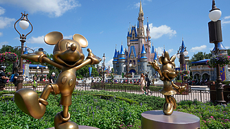 Disney Дисни даде статут на легенди на 14 артисти оказали