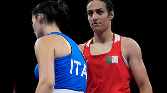 Женският бокс обикновено не привлича много зрители Той е и