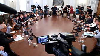 Коалицията Продължаваме промяната Демократична България тепърва ще решава дали