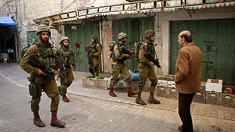 Израел атакува това което определи като ислямско ирански терористични инфраструктури в Западния