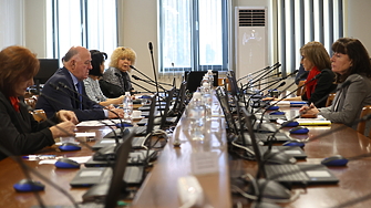 Без изненади само с 3 гласа против срещу 8 за Съдийската