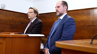 7 молби от евентуално изключени знакови кадри от ДПС блокираха днес заседанието