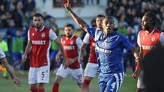 Левски победи ЦСКА София с 1 0 с гол в самия край