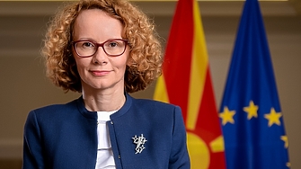 Бившата министърка на отбраната на Северна Македония Радмила Шекеринска е избрана