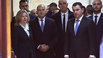 Доверието в сегашния политически модел наистина е на изчерпване Това заяви